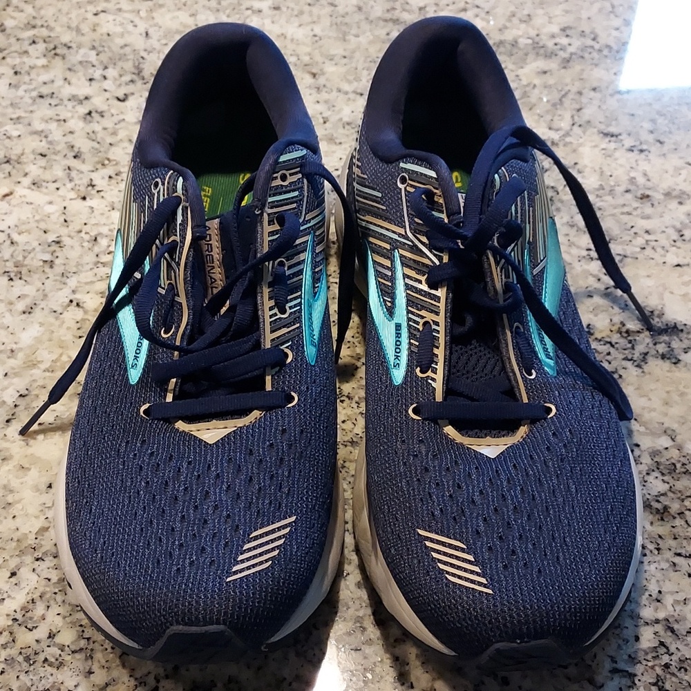 Brooks GTS 19, size 11D